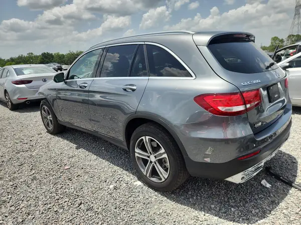 WDC0G4KB3HF156926 2017 MERCEDES-BENZ GLC - Image 2