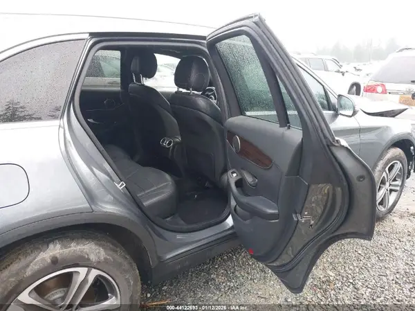 WDC0G4KB3HF158658 2017 MERCEDES-BENZ GLC - Image 8
