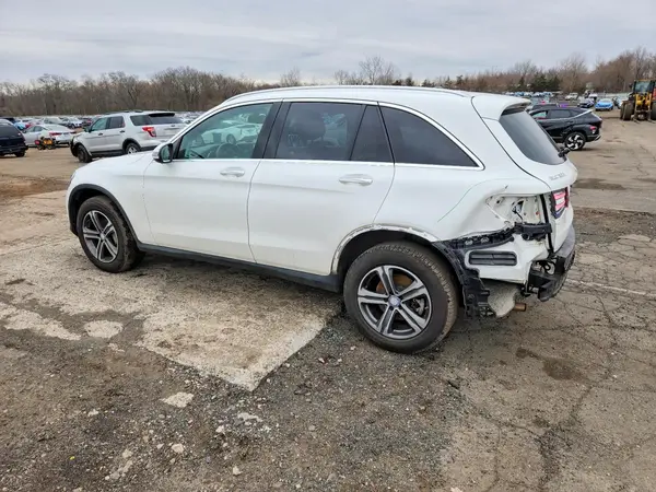 WDC0G4KB3HF192809 2017 MERCEDES-BENZ GLC - Image 2