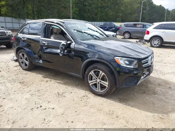 WDC0G4KB3HF198531 2017 MERCEDES-BENZ GLC - Image 1