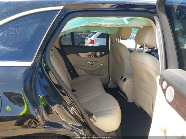 WDC0G4KB3HF198531 2017 MERCEDES-BENZ GLC - Image 8