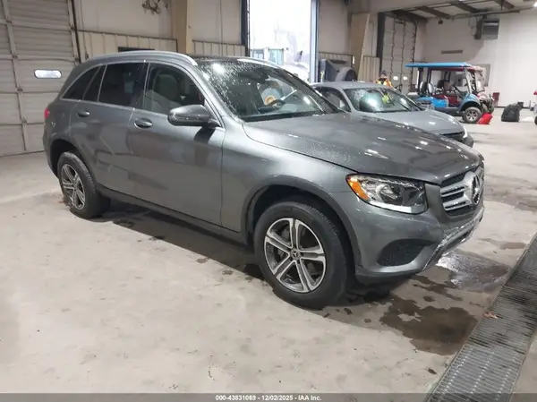 WDC0G4KB3HF233486 2017 MERCEDES-BENZ GLC - Image 1