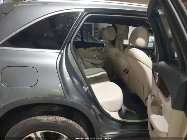 WDC0G4KB3HF233486 2017 MERCEDES-BENZ GLC - Image 8