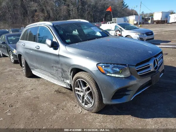 WDC0G4KB3HF236419 2017 MERCEDES-BENZ GLC - Image 1