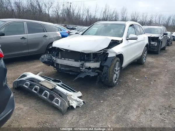 WDC0G4KB3HF243709 2017 MERCEDES-BENZ GLC - Image 2