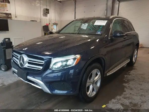 WDC0G4KB3HF255150 2017 MERCEDES-BENZ GLC - Image 2
