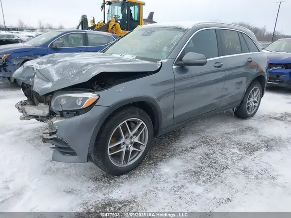 WDC0G4KB3HV000553 2017 MERCEDES-BENZ GLC - Image 2