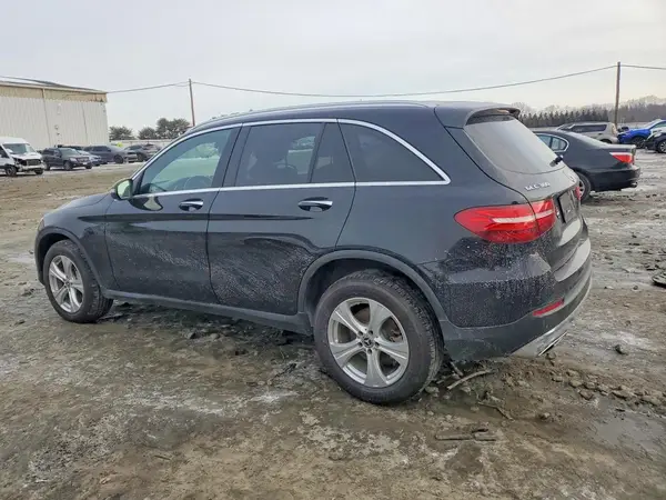 WDC0G4KB3HV008359 2017 MERCEDES-BENZ GLC - Image 2