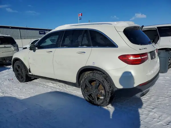 WDC0G4KB3HV010242 2017 MERCEDES-BENZ GLC - Image 2