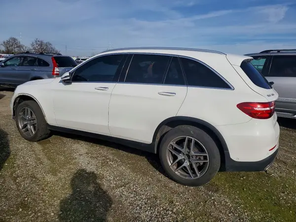 WDC0G4KB3JF360731 2018 MERCEDES-BENZ GLC - Image 2