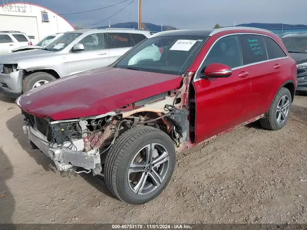 WDC0G4KB3JV015978 2018 MERCEDES-BENZ GLC - Image 2
