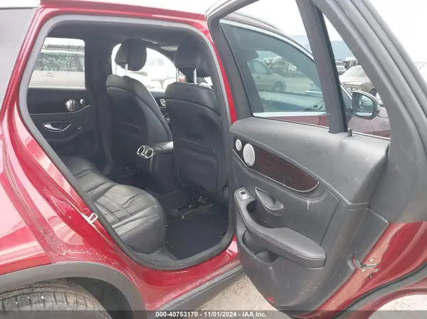 WDC0G4KB3JV015978 2018 MERCEDES-BENZ GLC - Image 8