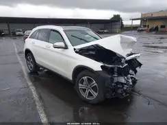 WDC0G4KB3JV019576 2018 MERCEDES-BENZ GLC