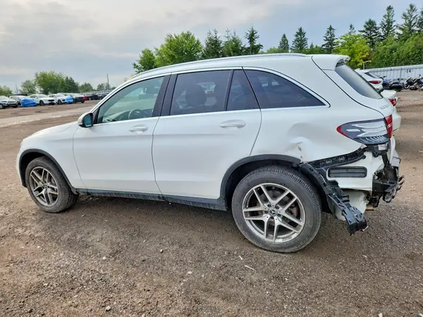 WDC0G4KB3JV041111 2018 MERCEDES-BENZ GLC - Image 2