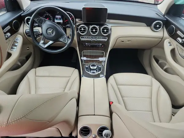 WDC0G4KB3JV053372 2018 MERCEDES-BENZ GLC - Image 8