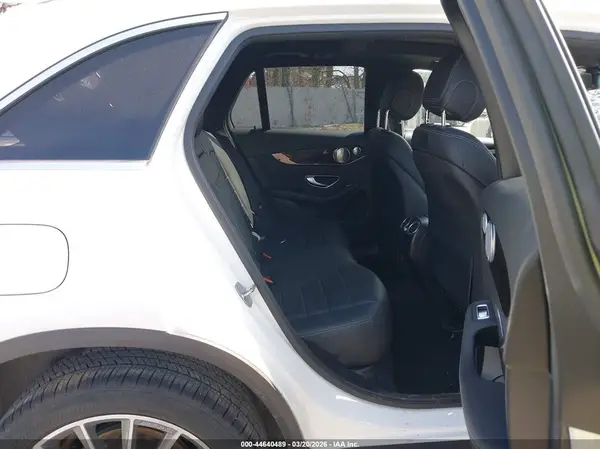 WDC0G4KB3JV065585 2018 MERCEDES-BENZ GLC - Image 8