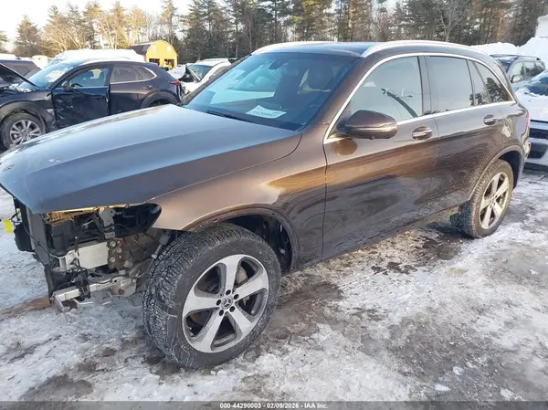 WDC0G4KB3JV079602 2018 MERCEDES-BENZ GLC - Image 2