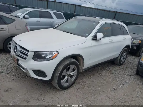 WDC0G4KB3JV082662 2018 MERCEDES-BENZ GLC - Image 2