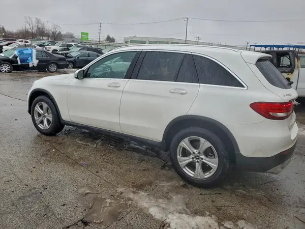 WDC0G4KB3JV087215 2018 MERCEDES-BENZ GLC - Image 2