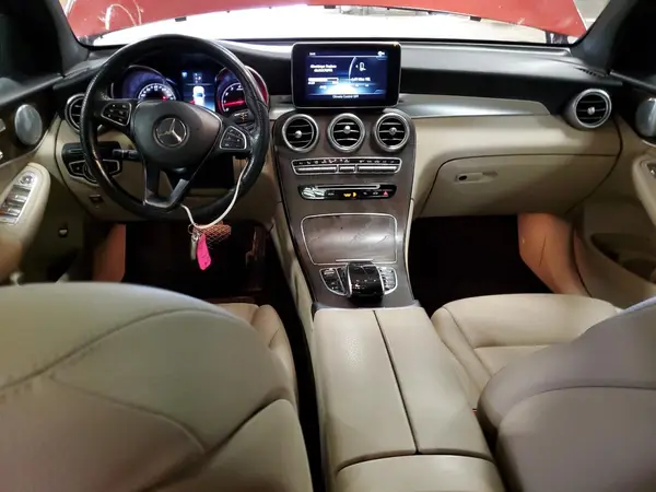 WDC0G4KB3JV096643 2018 MERCEDES-BENZ GLC - Image 8