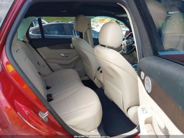 WDC0G4KB3JV102702 2018 MERCEDES-BENZ GLC - Image 8