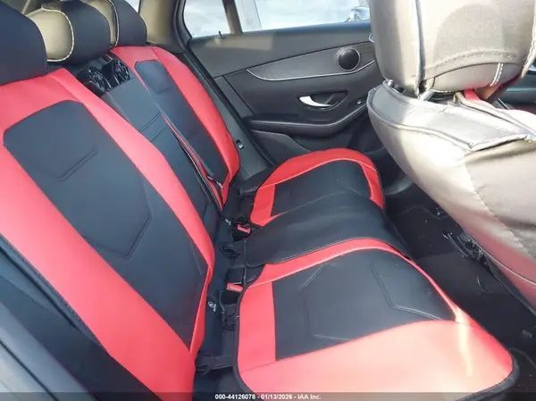 WDC0G4KB3JV111268 2018 MERCEDES-BENZ GLC - Image 8