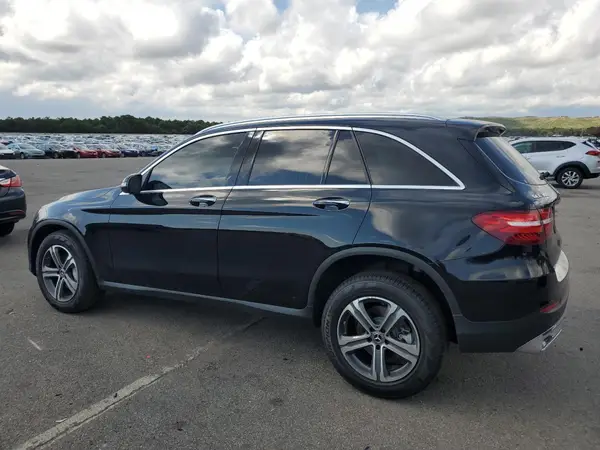 WDC0G4KB3JV111657 2018 MERCEDES-BENZ GLC - Image 2