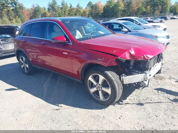 WDC0G4KB3JV111898 2018 MERCEDES-BENZ GLC - Image 1