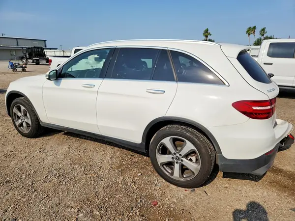 WDC0G4KB3JV112095 2018 MERCEDES-BENZ GLC - Image 2
