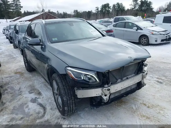 WDC0G4KB3JV115854 2018 MERCEDES-BENZ GLC - Image 1