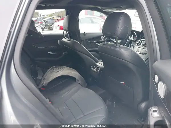 WDC0G4KB3JV115854 2018 MERCEDES-BENZ GLC - Image 8