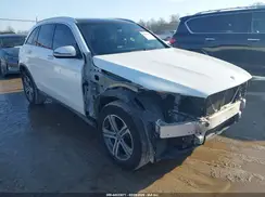 WDC0G4KB3KF639078 2019 MERCEDES-BENZ GLC