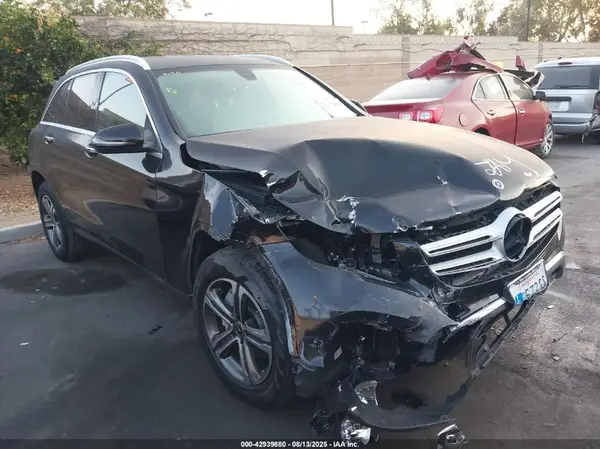 WDC0G4KB3KF645026 2019 MERCEDES-BENZ GLC - Image 1