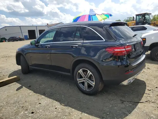 WDC0G4KB3KF667107 2019 MERCEDES-BENZ GLC - Image 2