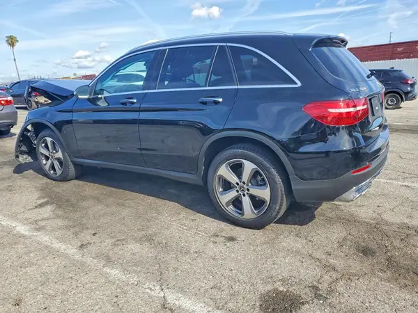 WDC0G4KB3KV121994 2019 MERCEDES-BENZ GLC - Image 2
