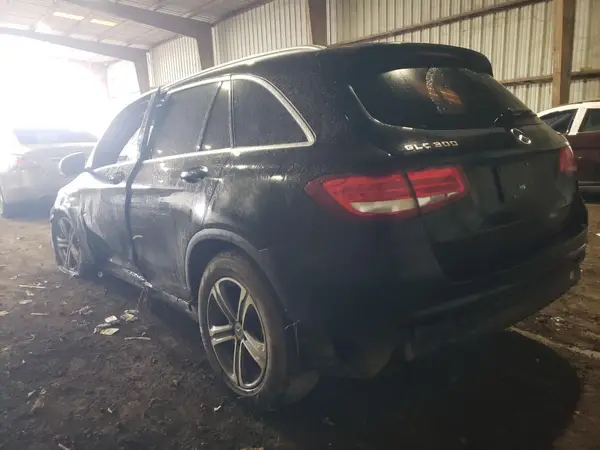 WDC0G4KB3KV151366 2019 MERCEDES-BENZ GLC - Image 2