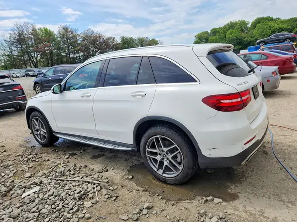WDC0G4KB3KV170614 2019 MERCEDES-BENZ GLC - Image 2
