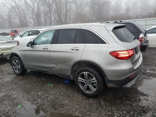 WDC0G4KB3KV172301 2019 MERCEDES-BENZ GLC - Image 2