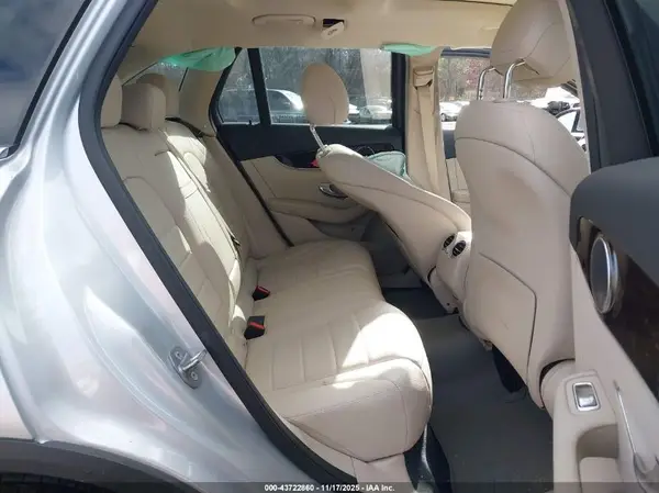 WDC0G4KB3KV175408 2019 MERCEDES-BENZ GLC - Image 8