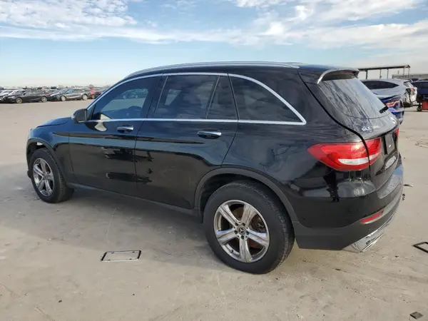 WDC0G4KB3KV189504 2019 MERCEDES-BENZ GLC - Image 2