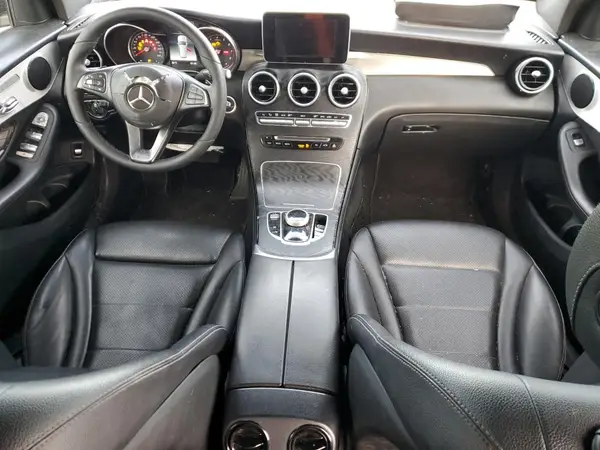WDC0G4KB3KV189504 2019 MERCEDES-BENZ GLC - Image 8