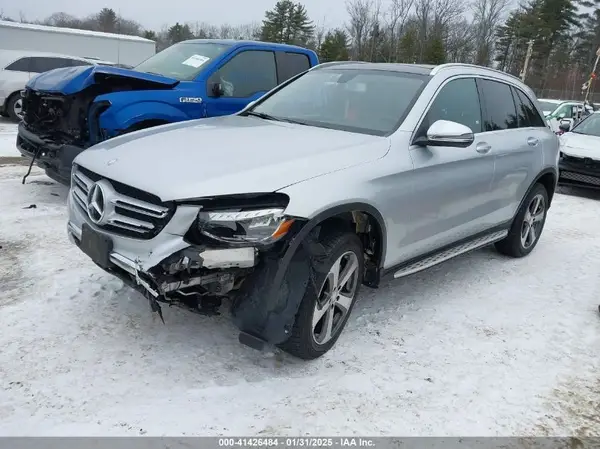 WDC0G4KB4GF010405 2016 MERCEDES-BENZ GLC - Image 2