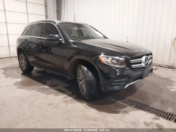 WDC0G4KB4GF011943 2016 MERCEDES-BENZ GLC - Image 1