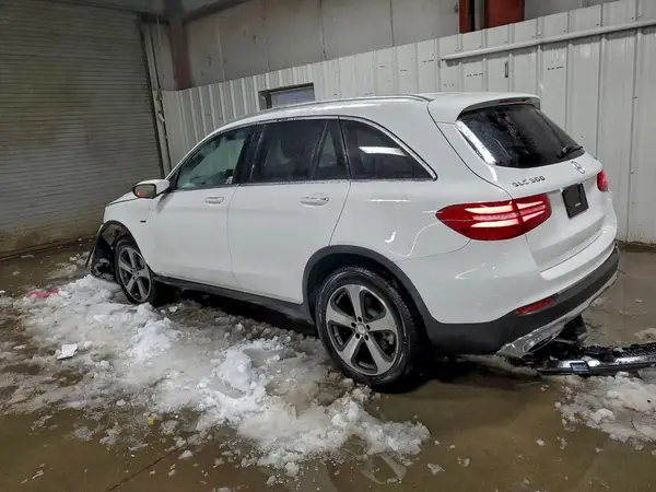 WDC0G4KB4GF046398 2016 MERCEDES-BENZ GLC - Image 2