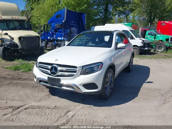 WDC0G4KB4GF058471 2016 MERCEDES-BENZ GLC - Image 2