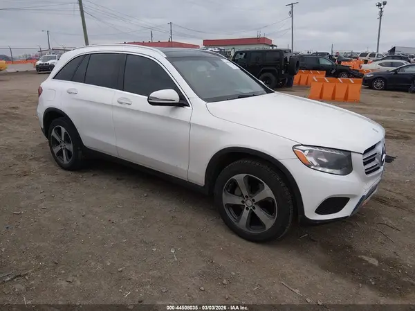 WDC0G4KB4GF065551 2016 MERCEDES-BENZ GLC - Image 1