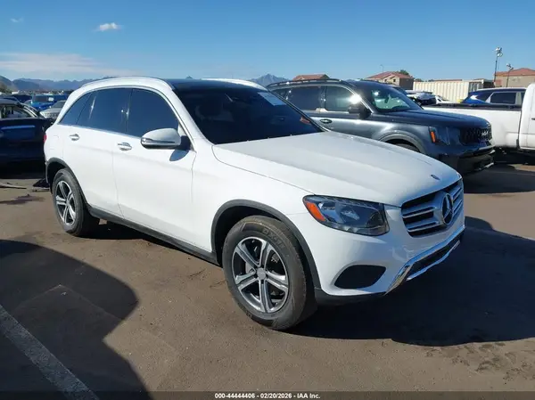 WDC0G4KB4GF088411 2016 MERCEDES-BENZ GLC - Image 1