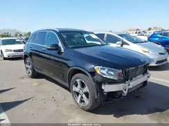 WDC0G4KB4GF099781 2016 MERCEDES-BENZ GLC