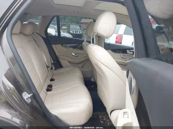 WDC0G4KB4GF110228 2016 MERCEDES-BENZ GLC - Image 8