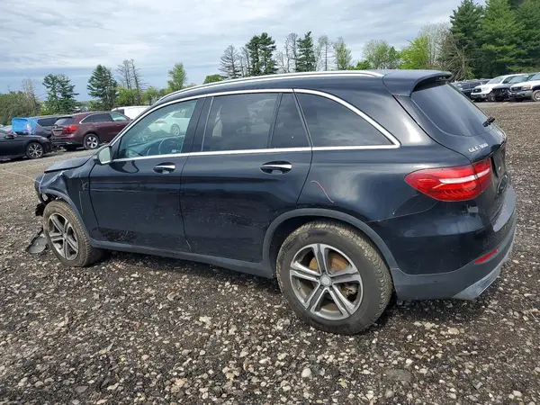 WDC0G4KB4HF130240 2017 MERCEDES-BENZ GLC - Image 2